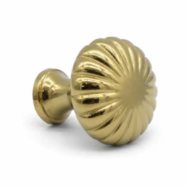 Riflet møbelknop i poleret messing Ø29 mm. B070013-0300030-01